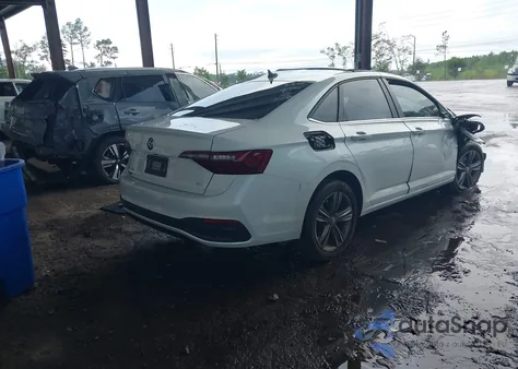 2023 Volkswagen Jetta 1.5T Se z USA, uszkodzony, nr VIN 3VW7M7BU4PM021370